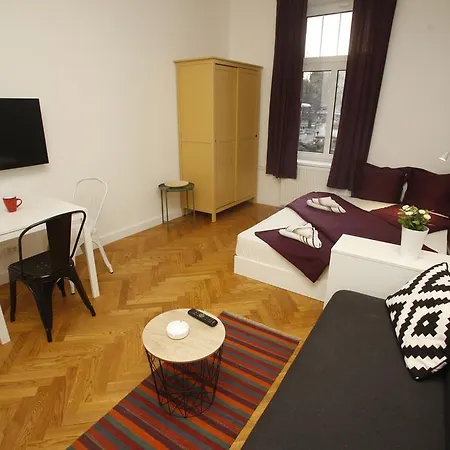 Tramvaj Apartment Belgrade